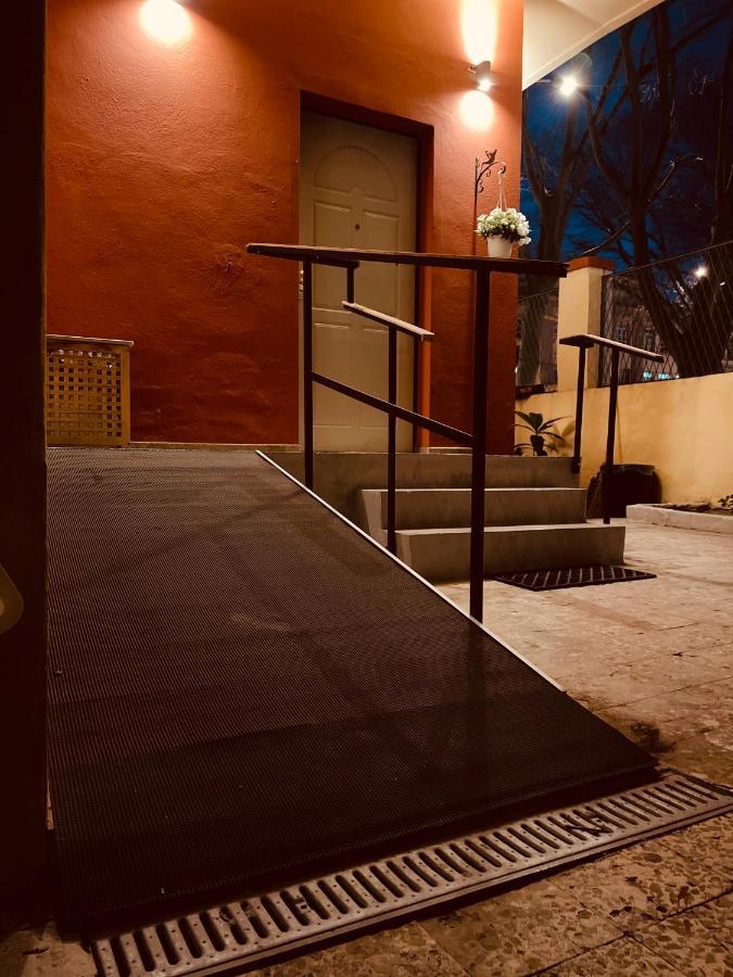Il Giardino Di Iole Via Giovanni Amendola N36 Bed & Breakfast Sassari Eksteriør bilde