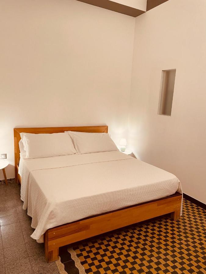 Il Giardino Di Iole Via Giovanni Amendola N36 Bed & Breakfast Sassari Eksteriør bilde