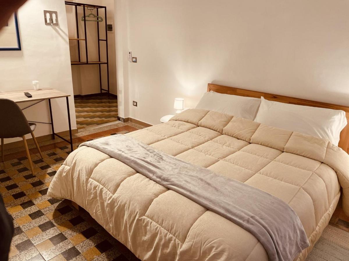 Il Giardino Di Iole Via Giovanni Amendola N36 Bed & Breakfast Sassari Eksteriør bilde