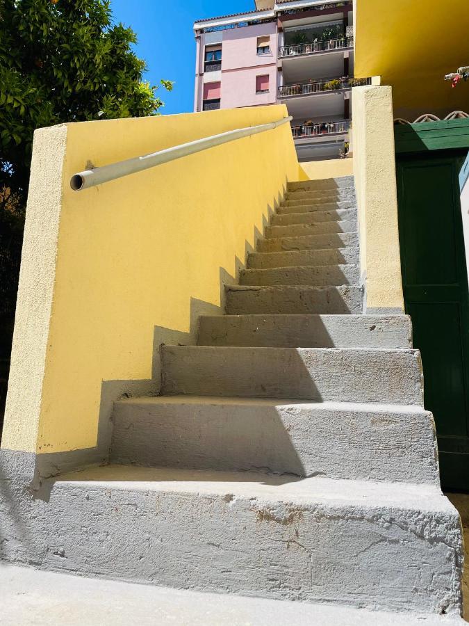 Il Giardino Di Iole Via Giovanni Amendola N36 Bed & Breakfast Sassari Eksteriør bilde