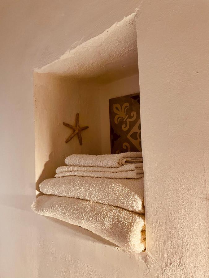 Il Giardino Di Iole Via Giovanni Amendola N36 Bed & Breakfast Sassari Eksteriør bilde
