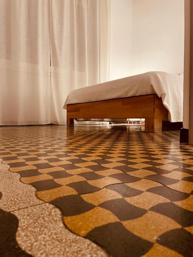 Il Giardino Di Iole Via Giovanni Amendola N36 Bed & Breakfast Sassari Eksteriør bilde